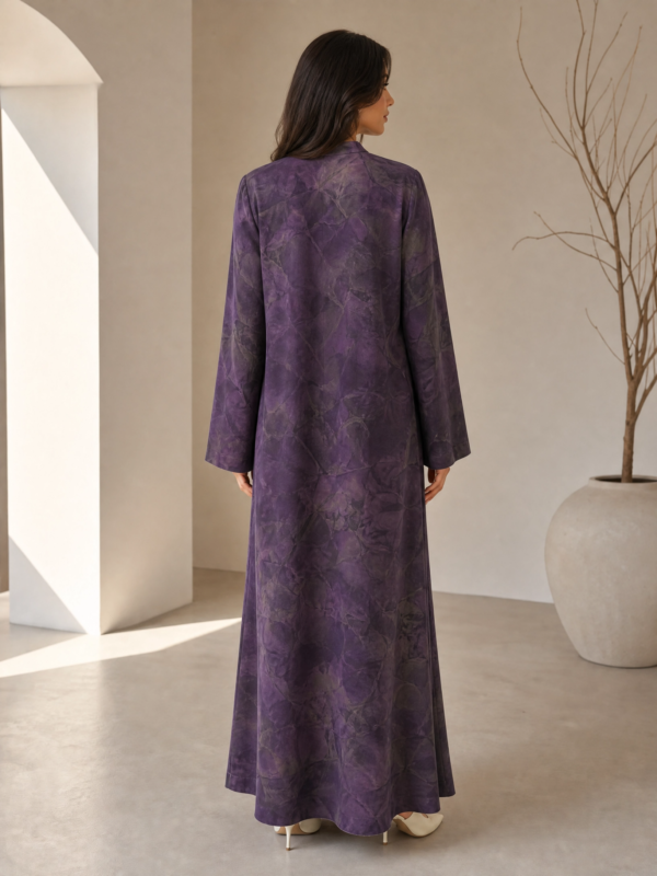 Model purple abaya refined back 600x800